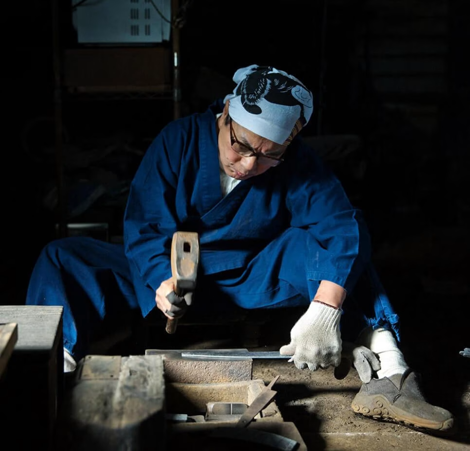 We use high-quality stainless steel to manufacture our knives, which are both durable and beautiful, inspired by the ancient Japanese knife culture.